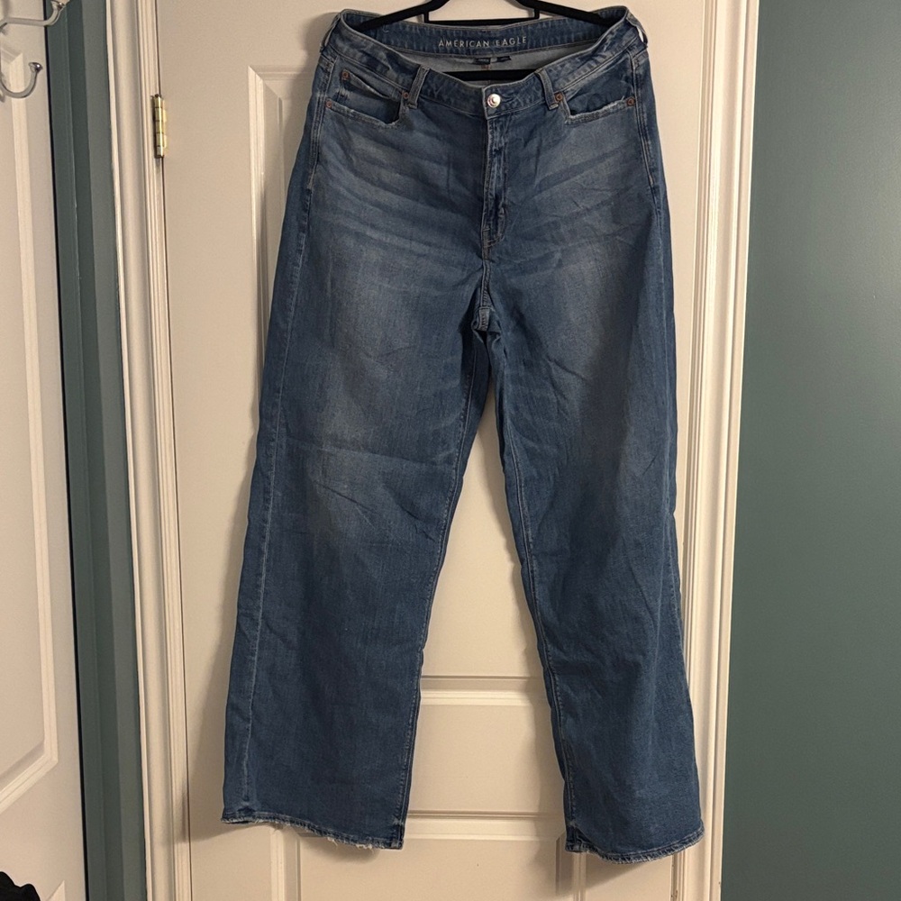 Size 14 x-long American Eagle Outfitters Dreamt Drape Baggy Wide Leg Jeans Jeans